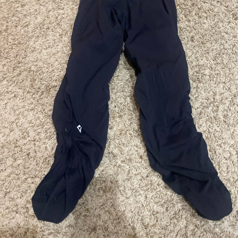 Ivivva joggers- black size 7